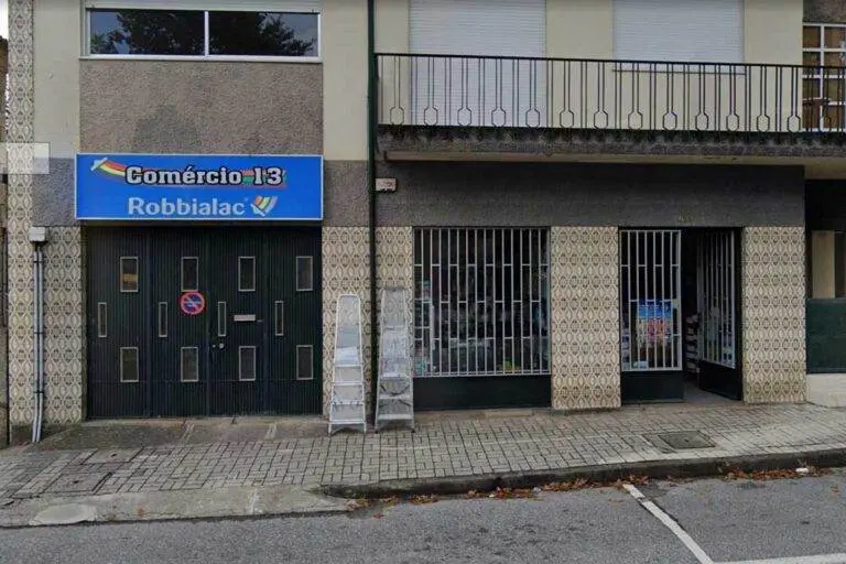 Comercio 13 768x512
